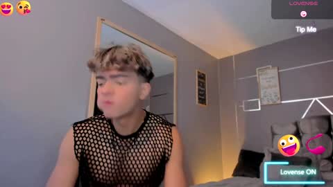      online show from 02-05-25, 01:00