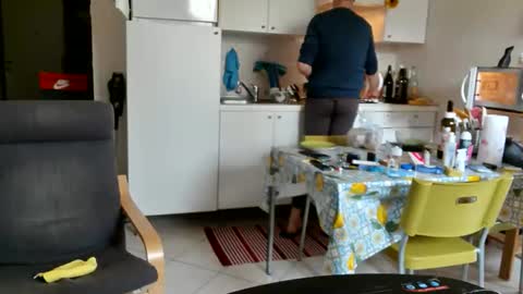 Snapshot of androx77 chatting on 02-27-26, 11:43 androx77 online show from 02-27-26, 11:43