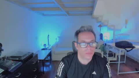 Andrew online show from 11-27-25, 06:32