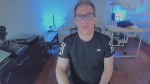 Andrew online show from 11-28-25, 07:38