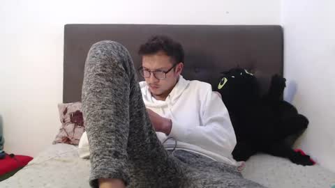 Snapshot of andy_bunny_lover chatting on 01-16-25, 05:11 ANDY online show from 01-16-25, 05:11