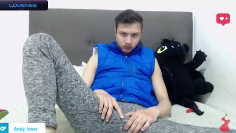 Snapshot of andy_bunny_lover chatting on 01-19-25, 01:43 ANDY online show from 01-19-25, 01:43