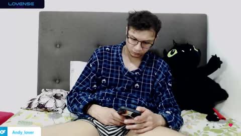 Snapshot of andy_bunny_lover chatting on 03-05-25, 06:01 ANDY online show from 03-05-25, 06:01