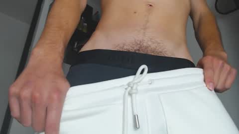 andy_collins__ online show from 01-08-26, 09:39