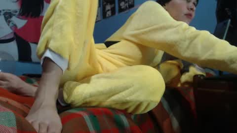 Snapshot of andy_rock_ chatting on 03-12-25, 01:25 andy online show from 03-12-25, 01:25