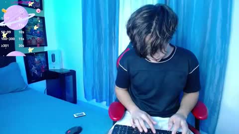 Snapshot of andyboy_19 chatting on 02-21-25, 12:05 andy online show from 02-21-25, 12:05