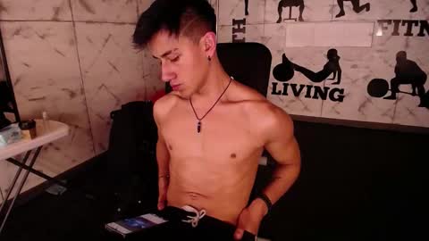 Andy Joy  online show from 03-10-25, 04:25