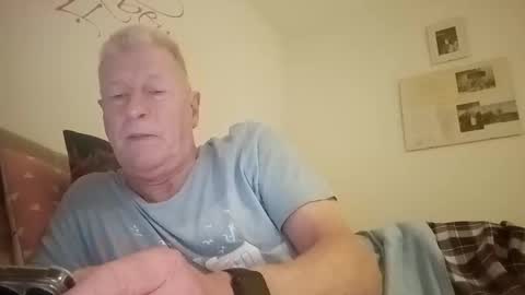 Snapshot of andyk1704 chatting on 01-27-25, 04:41 andyk1704 online show from 01-27-25, 04:41