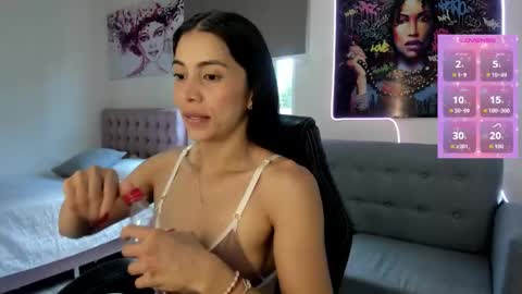 Andrea online show from 11-18-25, 06:56