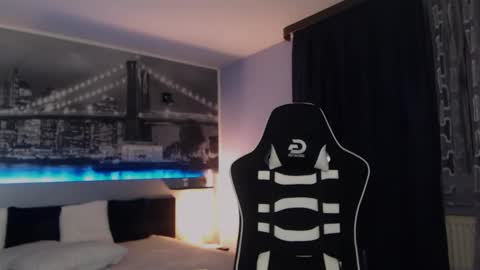 Snapshot of andysoul340 chatting on 12-07-24, 11:12 Magic Andy online show from 12-07-24, 11:12