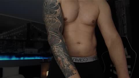 Snapshot of andysoul340 chatting on 01-02-25, 01:49 Magic Andy online show from 01-02-25, 01:49