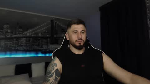 Snapshot of andysoul340 chatting on 01-18-25, 01:19 Magic Andy online show from 01-18-25, 01:19