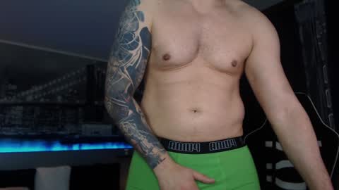 Snapshot of andysoul340 chatting on 02-09-25, 03:43 Magic Andy online show from 02-09-25, 03:43