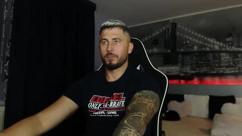 Snapshot of andysoul340 chatting on 10-03-25, 06:16 Magic Andy online show from 10-03-25, 06:16