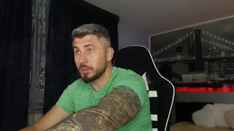 Snapshot of andysoul340 chatting on 11-03-25, 11:15 Magic Andy online show from 11-03-25, 11:15