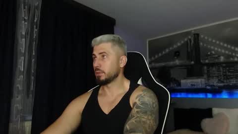 Snapshot of andysoul340 chatting on 11-23-25, 11:15 Magic Andy online show from 11-23-25, 11:15