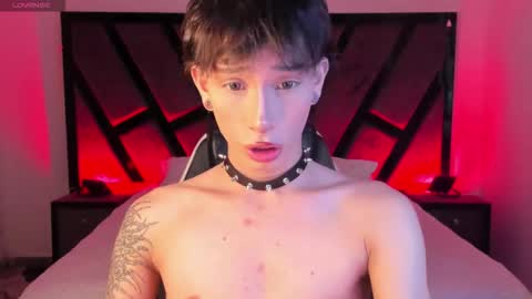 Snapshot of andywiills chatting on 02-12-26, 10:38 Andy online show from 02-12-26, 10:38