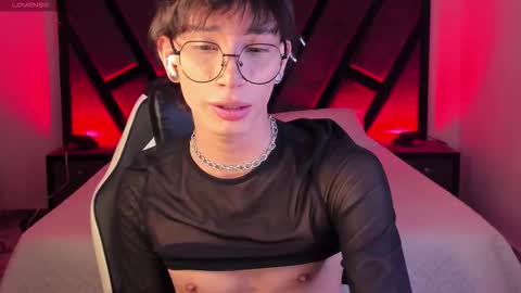 Snapshot of andywiills chatting on 02-17-26, 10:05 Andy online show from 02-17-26, 10:05