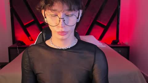 Snapshot of andywiills chatting on 02-20-26, 09:48 Andy online show from 02-20-26, 09:48