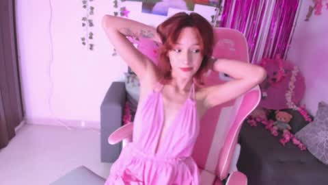 Snapshot of aneko_morii chatting on 01-22-25, 02:26 online show from 01-22-25, 02:26