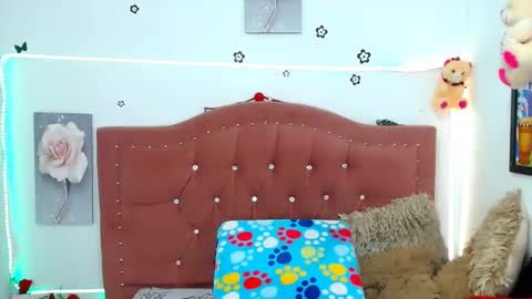 Snapshot of ange_drty chatting on 01-12-25, 08:03 ange_drty online show from 01-12-25, 08:03