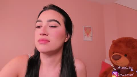 Snapshot of angeel_fox chatting on 09-17-25, 04:03 Angel  online show from 09-17-25, 04:03