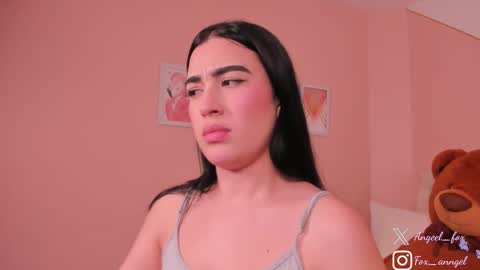 Snapshot of angeel_fox chatting on 09-27-25, 03:11 Angel  online show from 09-27-25, 03:11