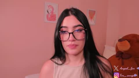 Snapshot of angeel_fox chatting on 11-13-25, 04:22 Angel online show from 11-13-25, 04:22