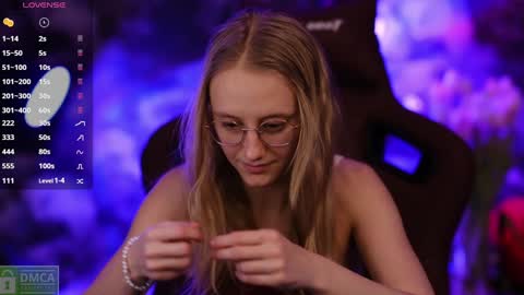 angeellina online show from 01-26-25, 09:40