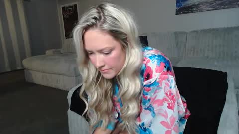 Snapshot of angel01432023 chatting on 01-21-25, 02:54 angel01432023 online show from 01-21-25, 02:54