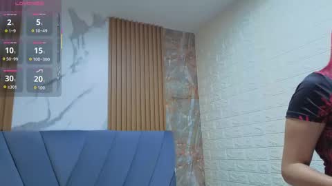 Snapshot of angel__red_ chatting on 09-09-25, 03:17 angel__red_ online show from 09-09-25, 03:17