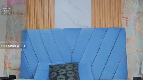 Snapshot of angel__red_ chatting on 11-24-25, 03:28 angel__red_ online show from 11-24-25, 03:28