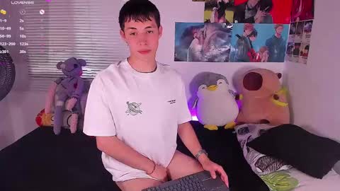 Angel   help me with 100 thumbs up online show from 01-12-25, 08:47