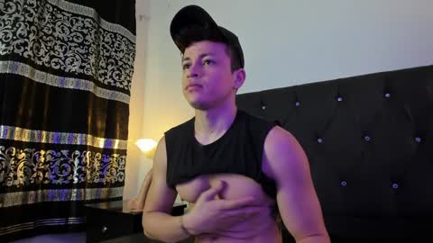 Angel Cuervo online show from 01-10-25, 12:36