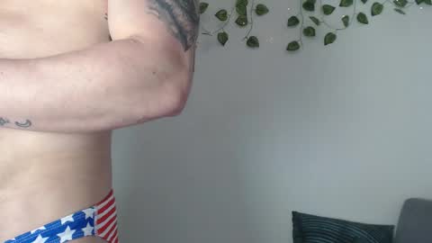 Angel Curl online show from 11-14-25, 07:45