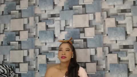 Snapshot of angel_dthroat chatting on 12-04-25, 12:03 ANGHEL online show from 12-04-25, 12:03