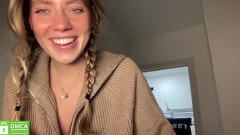 Greetings  Jess online show from 01-09-25, 01:56