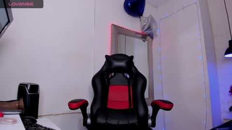 angel hardy online show from 01-18-25, 12:04