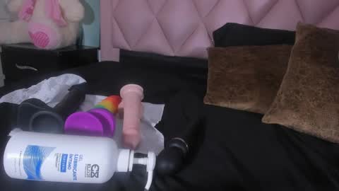 Angel  online show from 01-12-25, 08:25