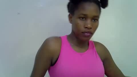 Snapshot of angel_mia5 chatting on 11-09-25, 10:46 angel_mia5 online show from 11-09-25, 10:46