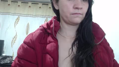 Snapshot of angel_sw chatting on 09-11-25, 12:27 angel online show from 09-11-25, 12:27