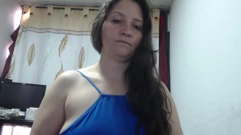 Snapshot of angel_sw chatting on 10-13-25, 08:09 angel online show from 10-13-25, 08:09