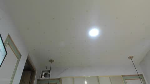 Snapshot of angel_vibes_ chatting on 02-28-25, 06:09 Angel online show from 02-28-25, 06:09