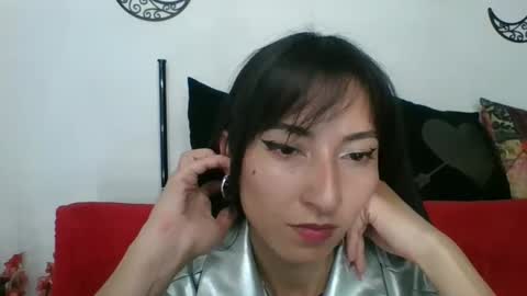 Snapshot of angela_mis chatting on 12-25-24, 01:20 Angela online show from 12-25-24, 01:20