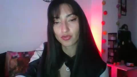 Snapshot of angela_mis chatting on 12-29-24, 03:33 Angela online show from 12-29-24, 03:33