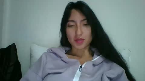 Snapshot of angela_mis chatting on 01-03-25, 04:22 Angela online show from 01-03-25, 04:22