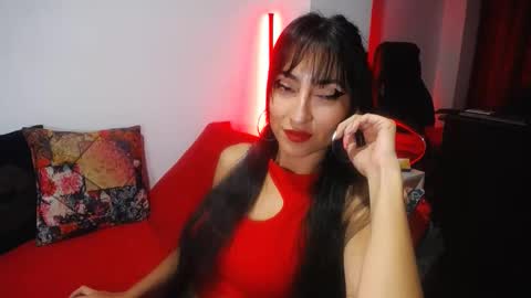 Snapshot of angela_mis chatting on 01-20-25, 10:59 Angela online show from 01-20-25, 10:59