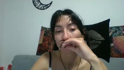 Snapshot of angela_mis chatting on 02-28-25, 06:10 Angela online show from 02-28-25, 06:10