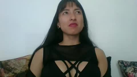 Snapshot of angela_mis chatting on 03-09-25, 11:14 Angela online show from 03-09-25, 11:14