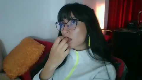 Snapshot of angela_mis chatting on 09-23-25, 10:57 Angela online show from 09-23-25, 10:57